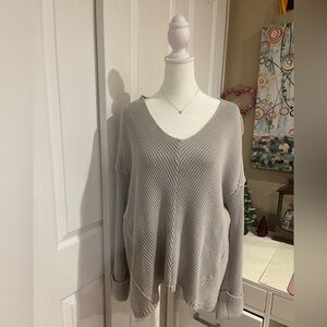 Free People La Brea Women's Light Gray Oversized Cotton V-Neck Sweater